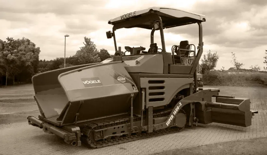 Asphalt Pavers